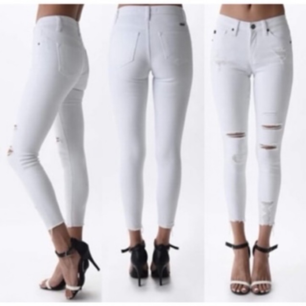 KANCAN  Distressed Bright White Skinny LAST PAIR NO OFFERS